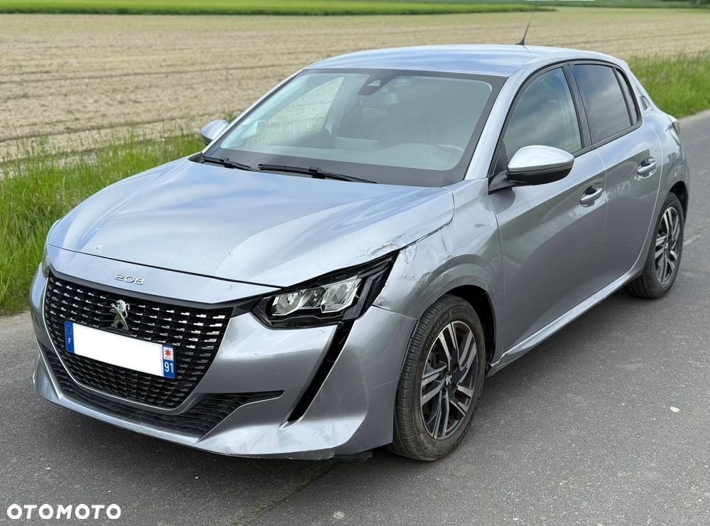Peugeot 208 - 7