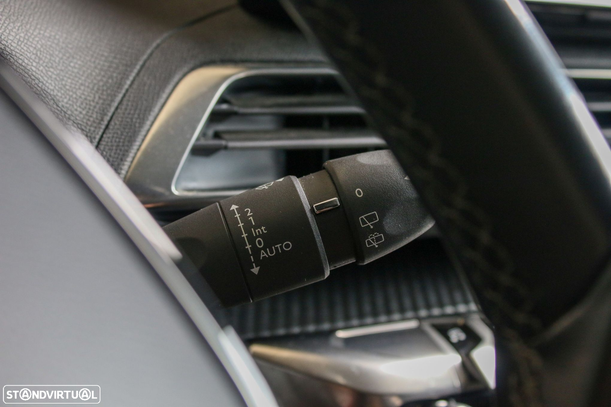 Peugeot 3008 1.2 PureTech Allure Pack - 17