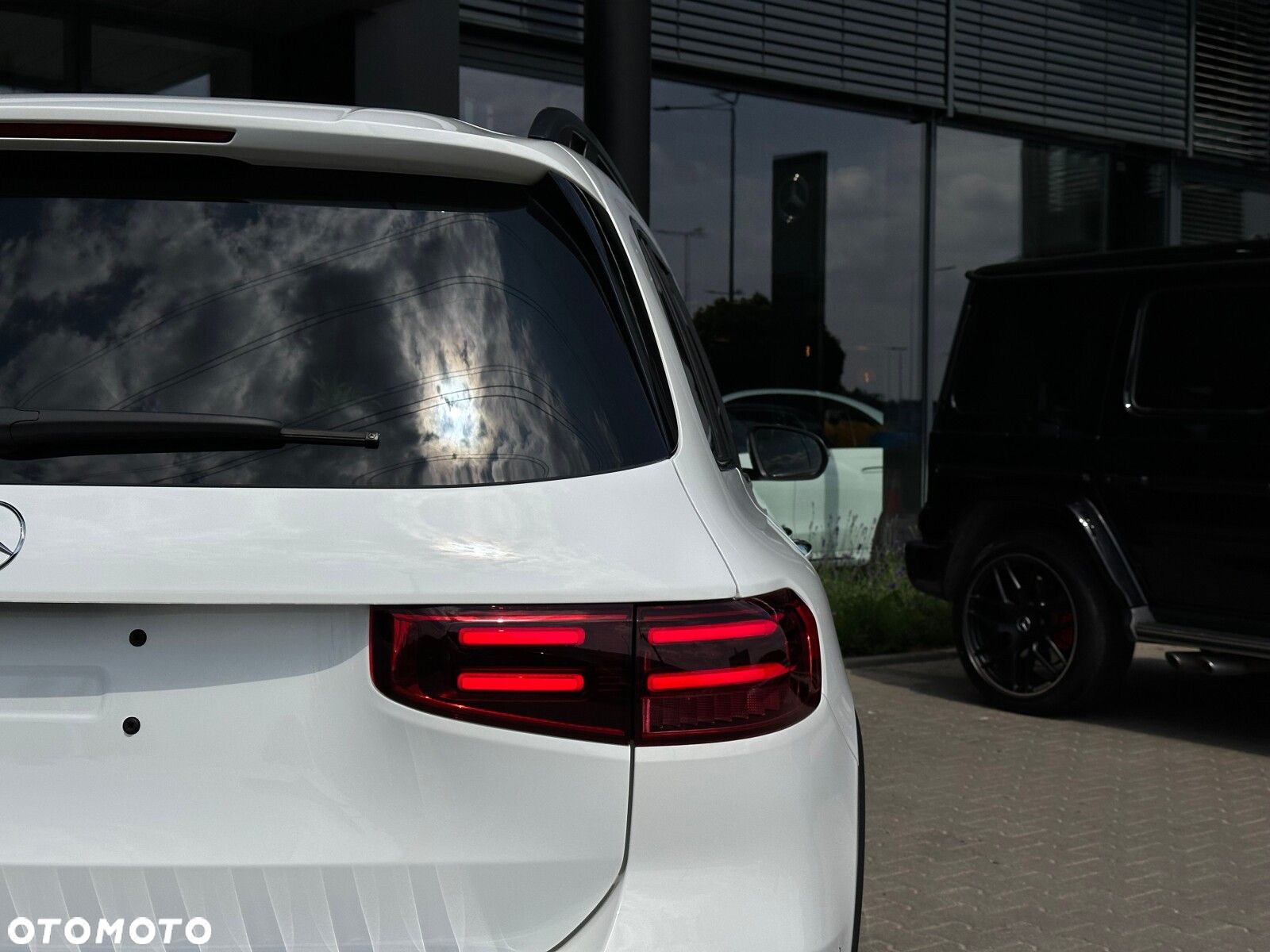 Mercedes-Benz GLB - 17