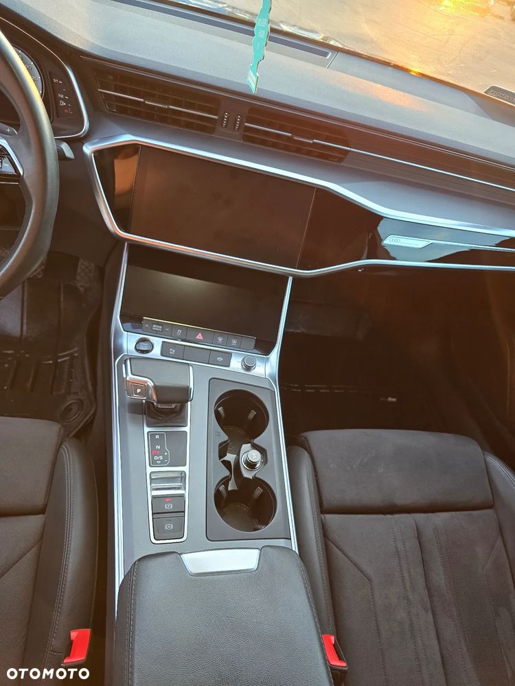 Audi A7 Sportback 45 TFSI S tronic - 4