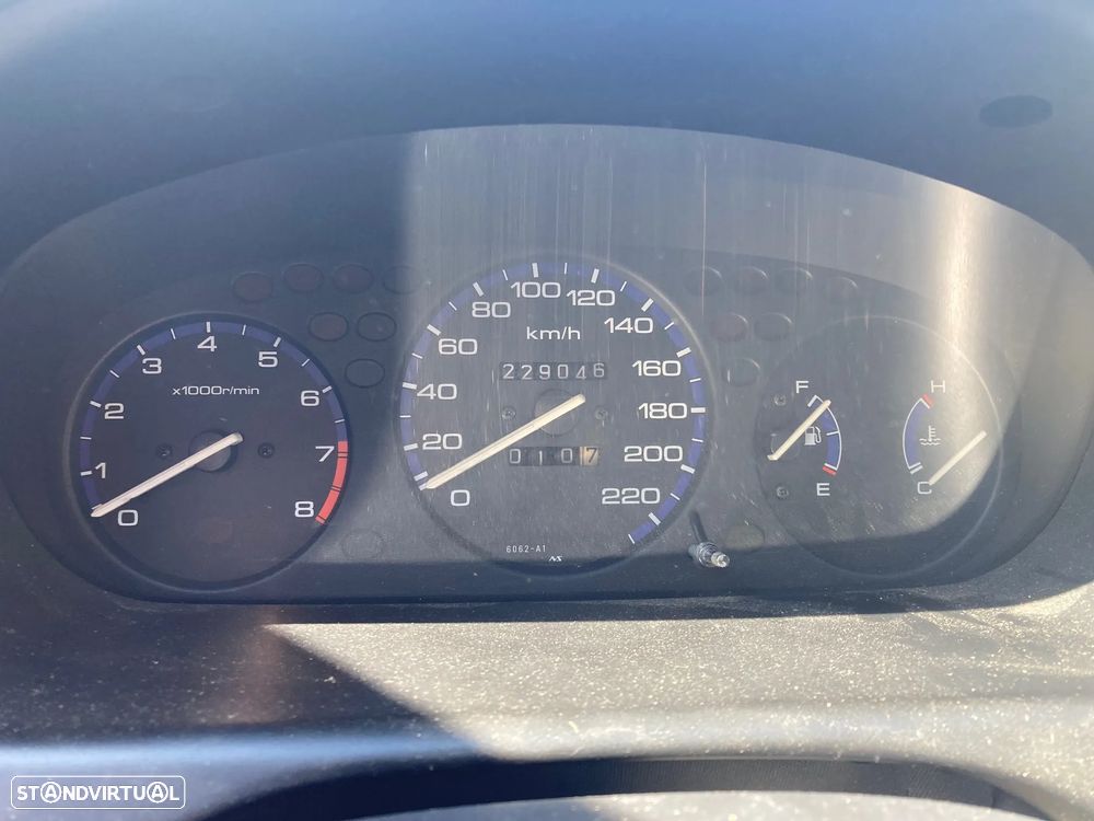 Honda Civic 1.4i S - 8