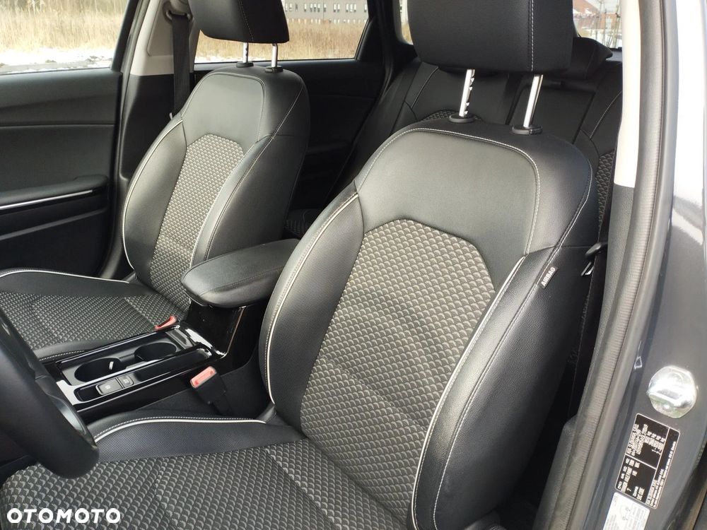 Kia Ceed 1.5 T-GDI Tribute - 11