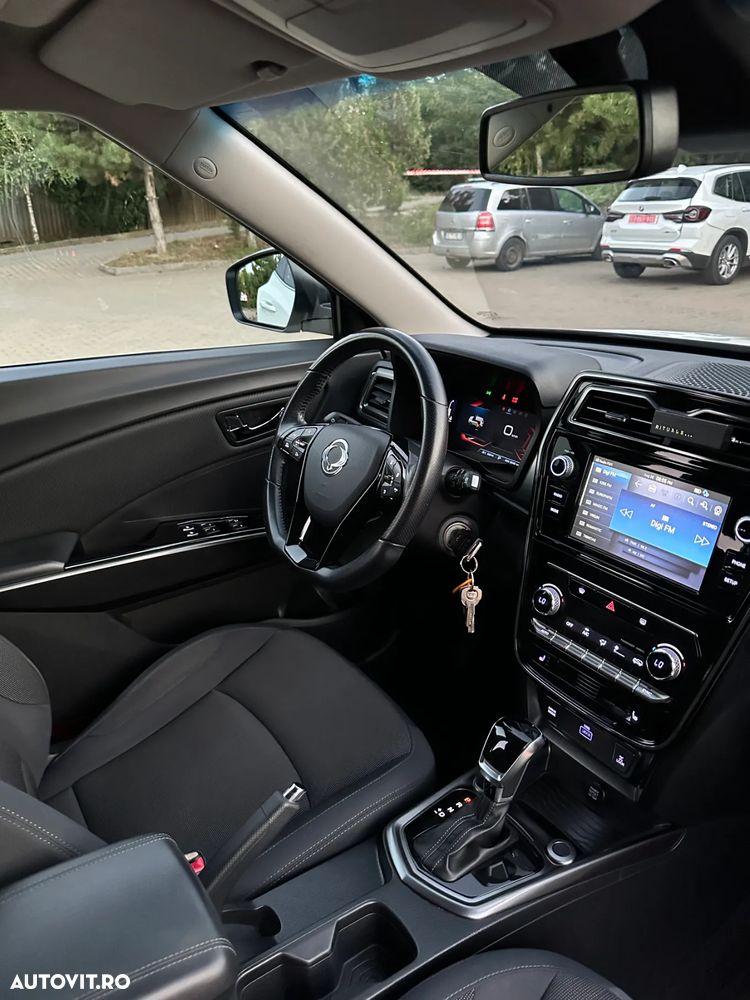 SsangYong Tivoli - 12