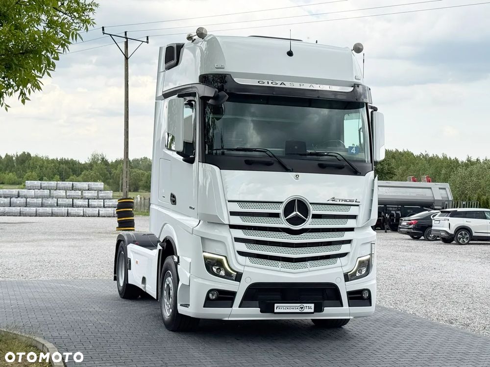 Mercedes-Benz ACTROS 1851/GIGA SPACE/ACC/KLIMA POSTOJOWA/SALONKA/FULL LED/NAVIGACJA/DWA ŁÓŻKA/Z NIEMIEC - 7