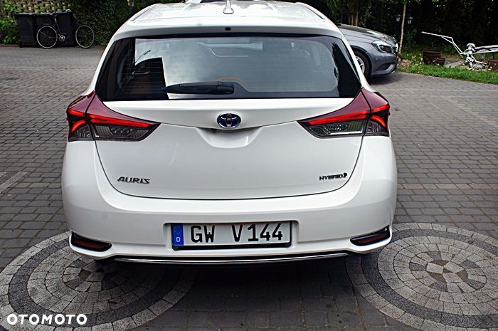 Toyota Auris 1.8 HSD Luna - 28