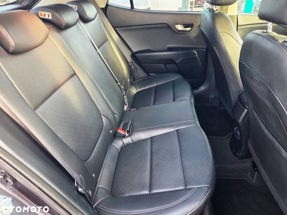 Kia Stonic 1.0 T-GDI 120 Platinum Edition - 31