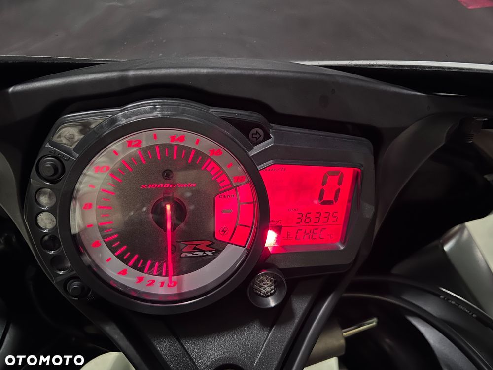 Suzuki GSX-R - 9