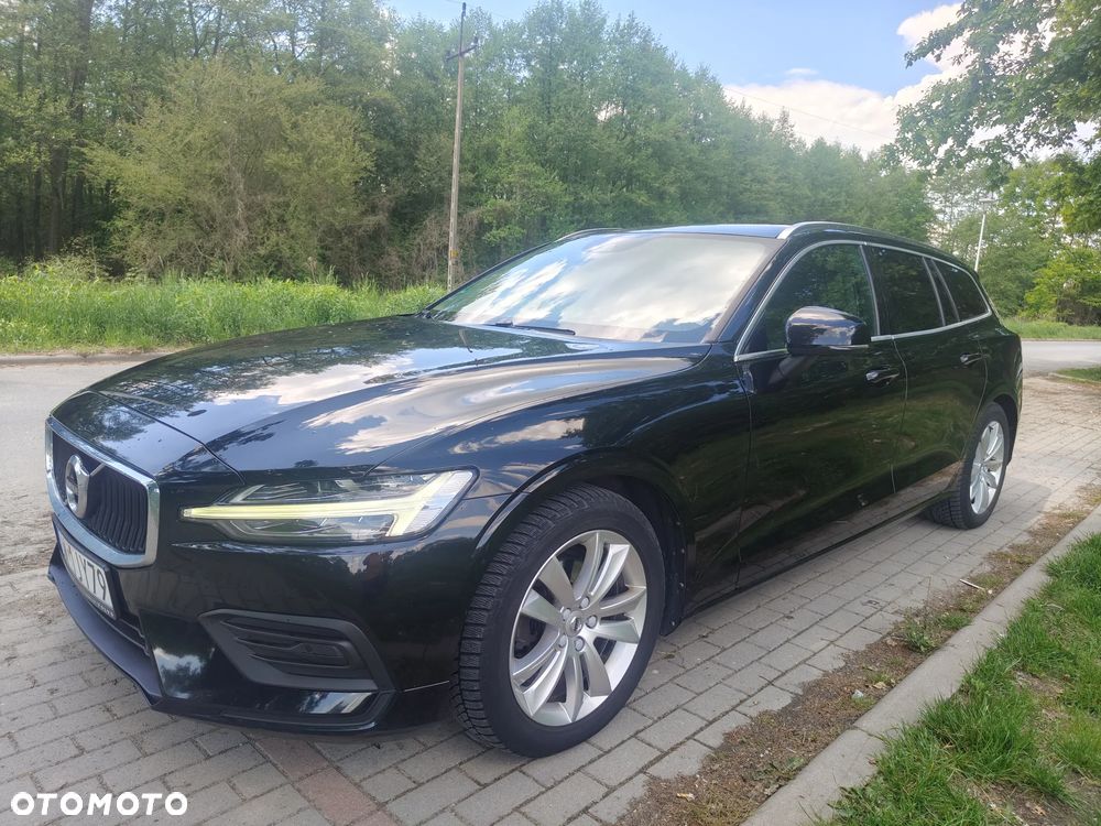 Volvo V60 D3 Momentum Pro - 1