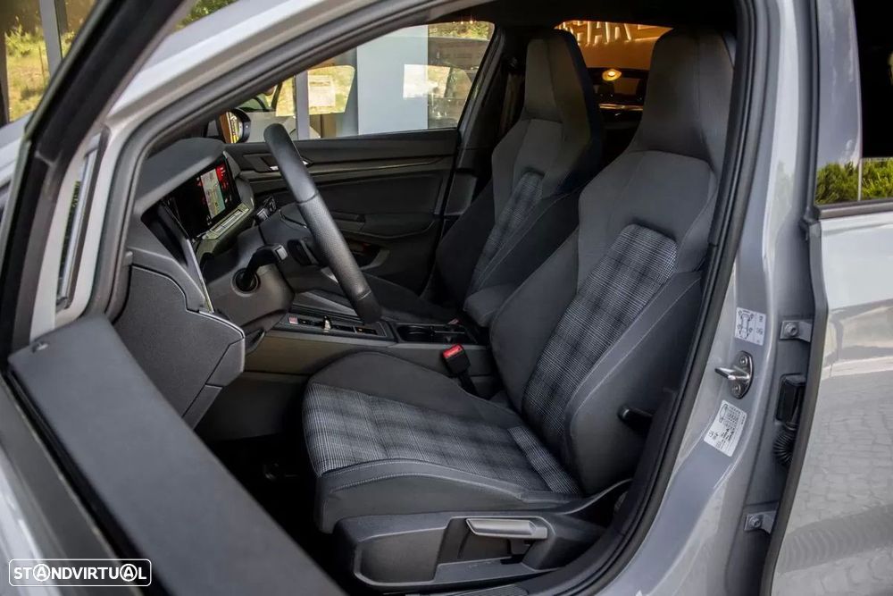 VW Golf 1.4 TSI GTE DSG - 29