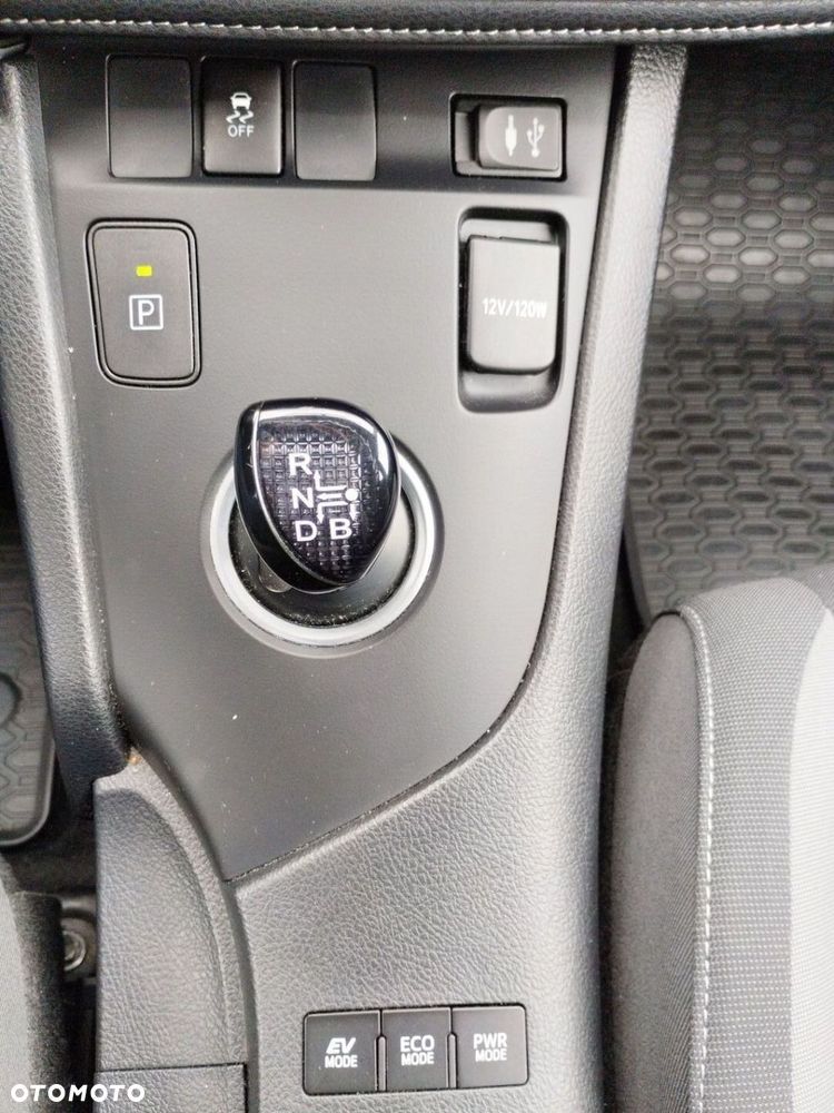 Toyota Auris Hybrid 135 Premium - 20