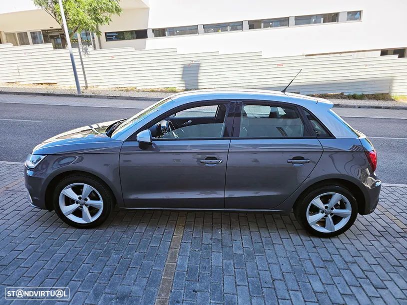 Audi A1 Sportback 1.0 TFSI Design - 4