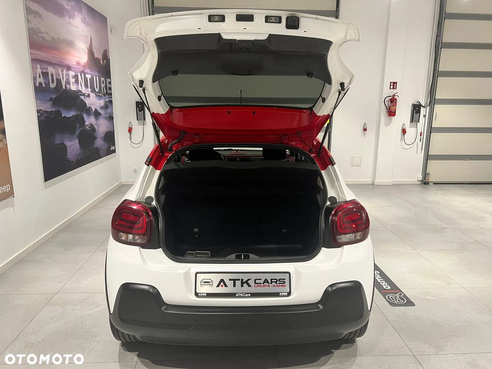 Citroën C3 1.2 PureTech Shine S&S - 12