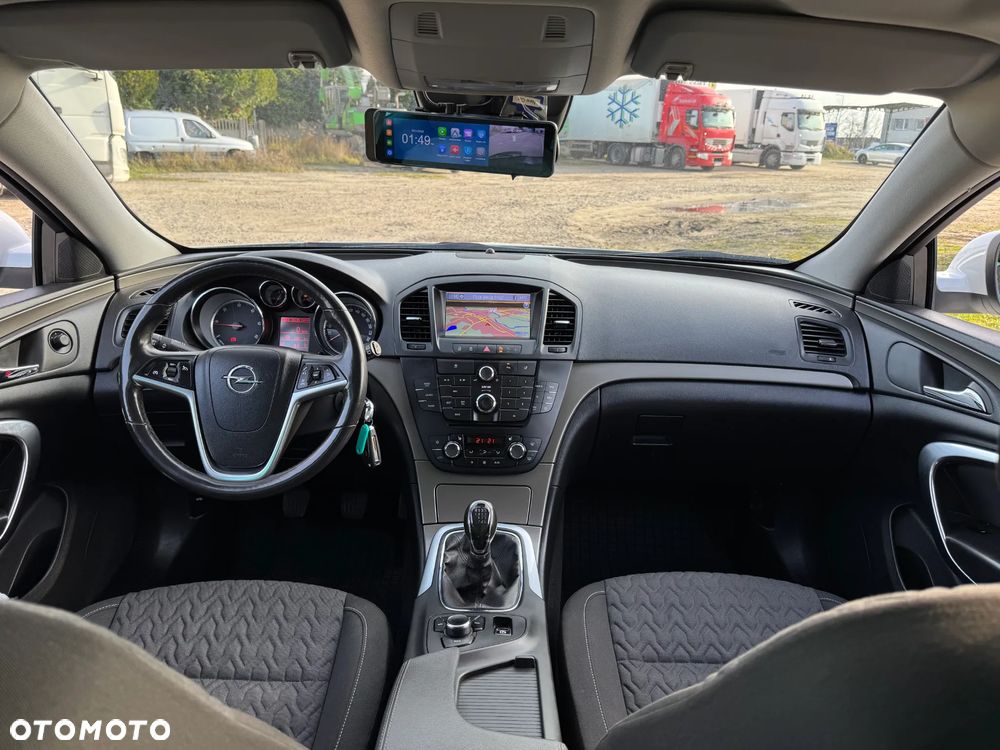 Opel Insignia 2.0 CDTI Design Edition - 2