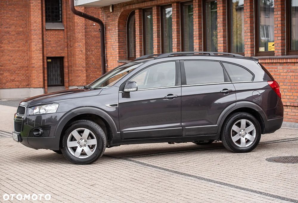 Chevrolet Captiva 2.4 AWD LT+ - 7