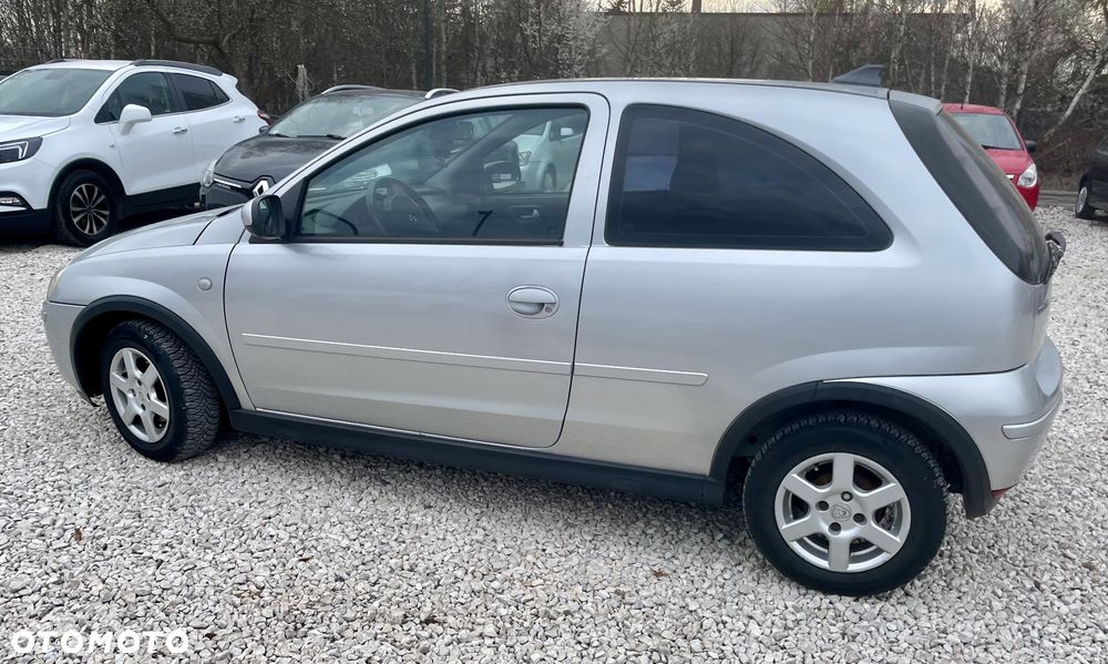 Opel Corsa - 17