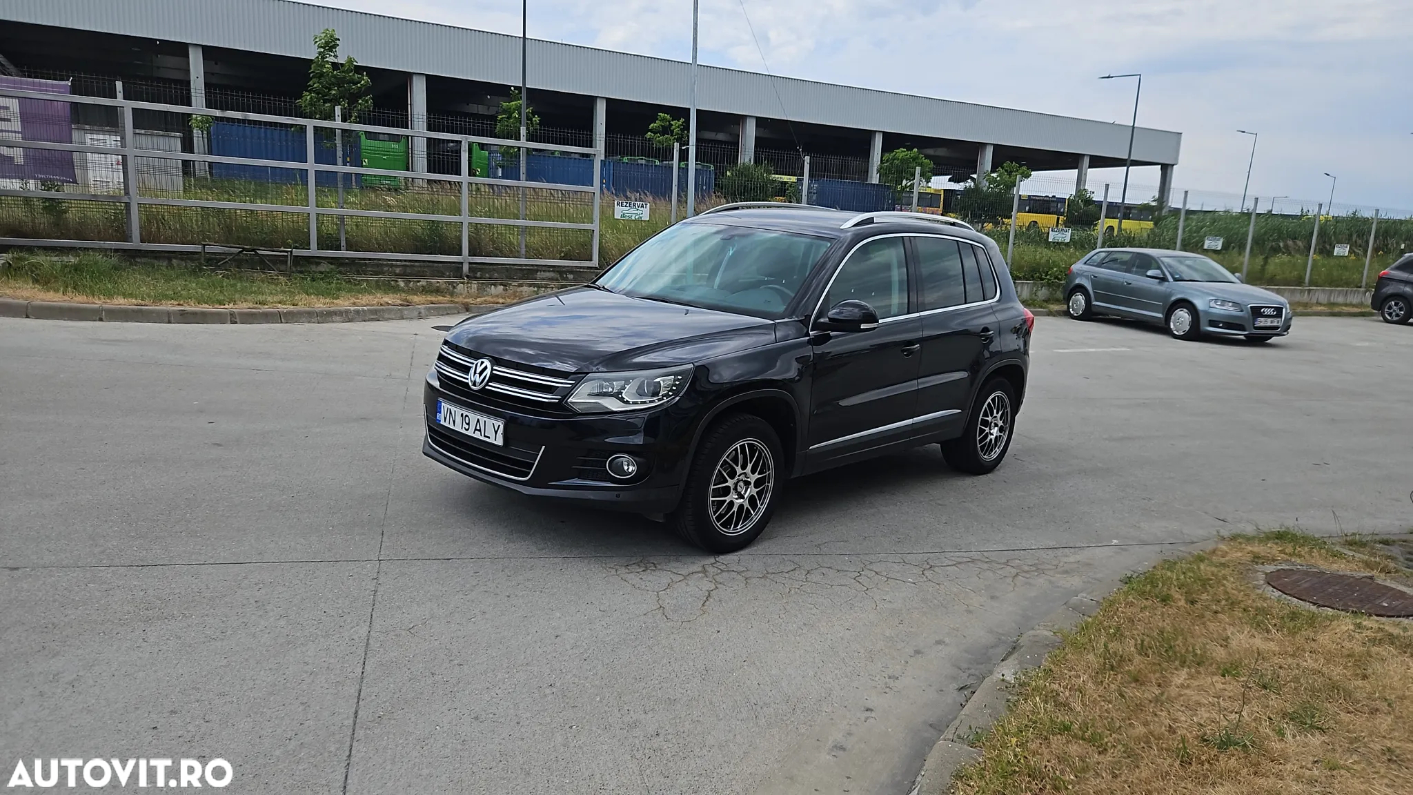 Volkswagen Tiguan 2.0 TDI 4Motion DSG Sport & Style - 7