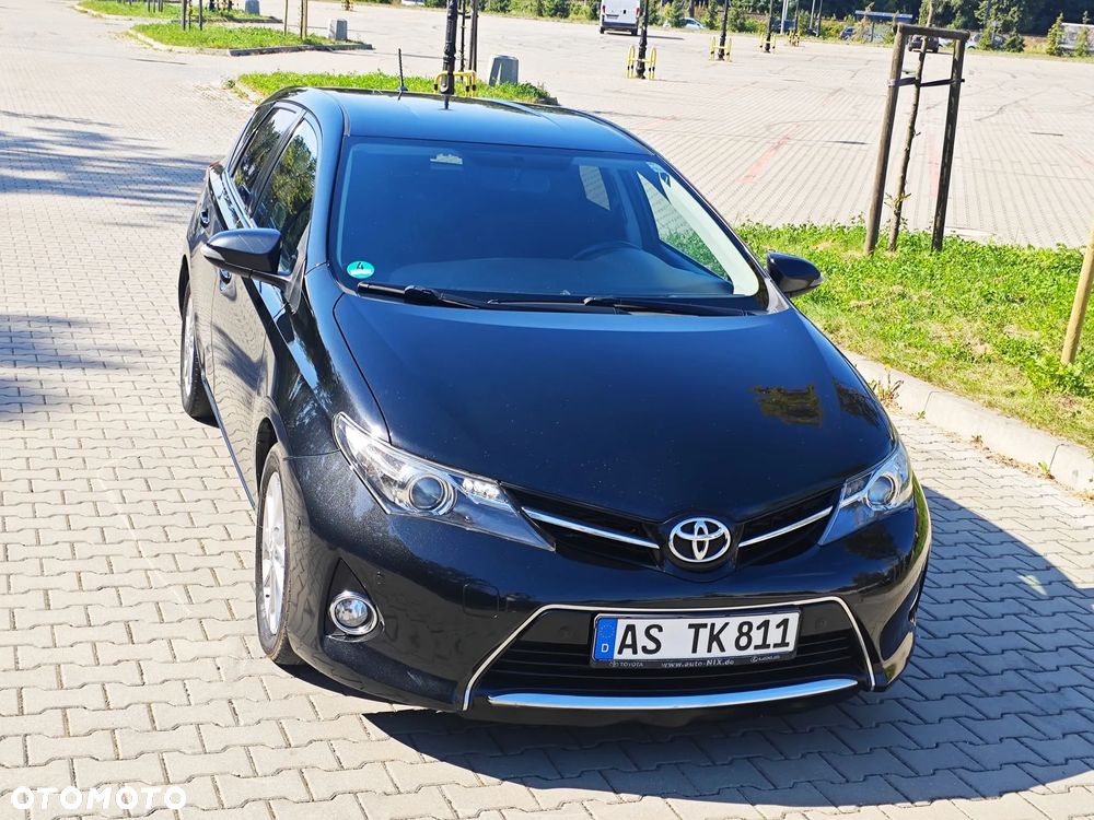 Toyota Auris 2.0 D-4D Premium Comfort - 6