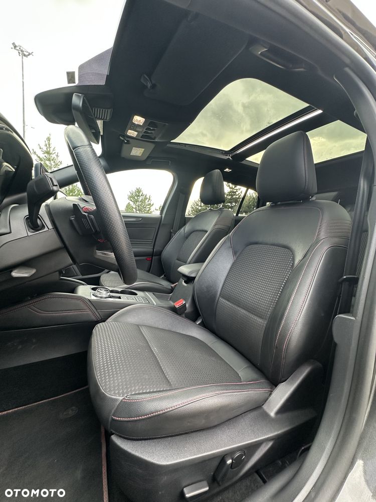Ford Focus 1.5 EcoBoost ST-Line Business - 14