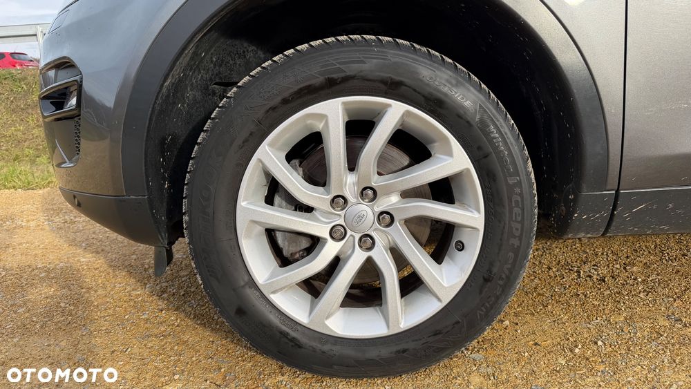 Land Rover Discovery Sport - 25