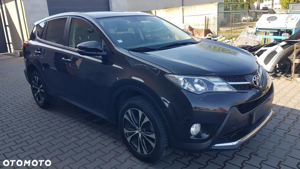 Toyota RAV4 2.0 D-4D 4x4 Comfort - 3
