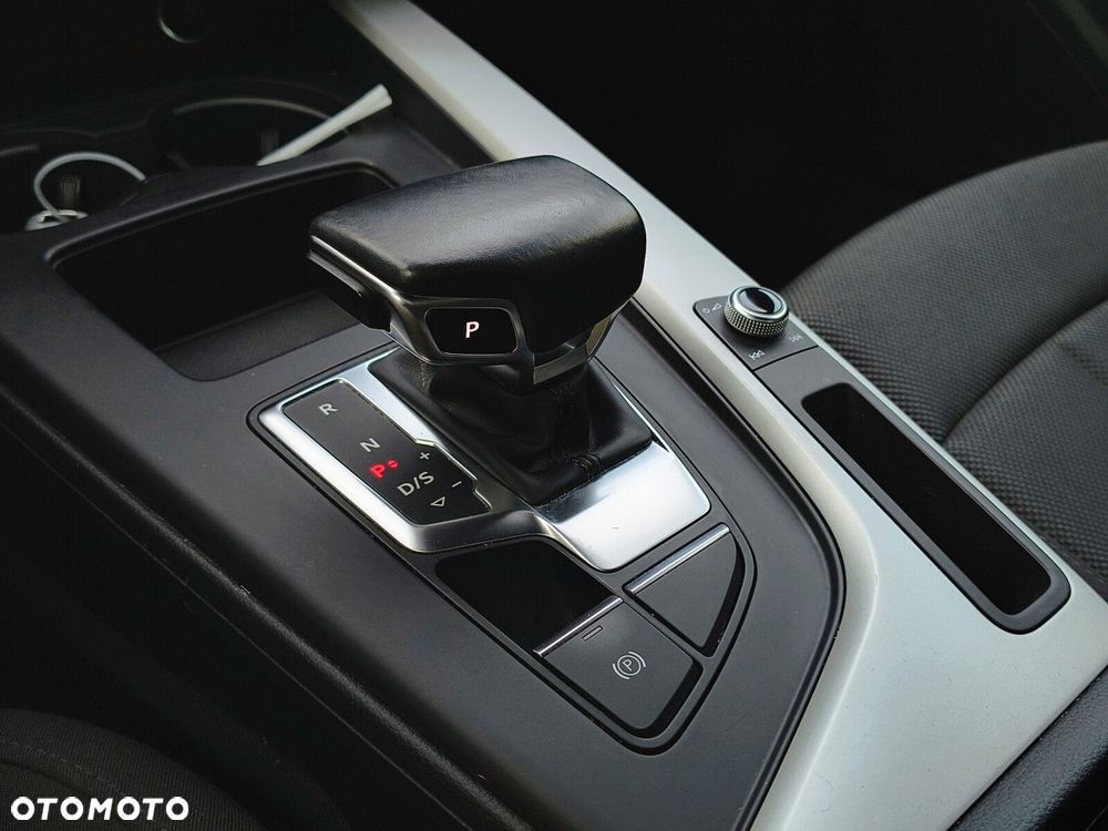 Audi A4 Limousine - 27
