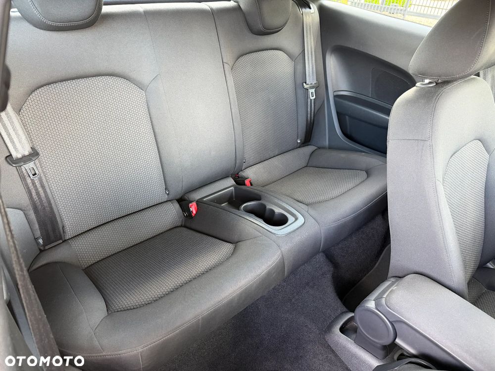 Audi A1 3-drzwiowe 1.6 TDI S line Sportpaket - 16