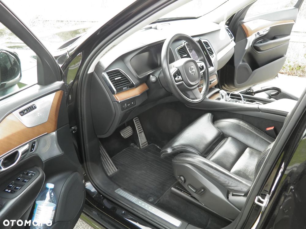 Volvo XC 90 T8 AWD Twin Engine Geartronic Inscription - 12