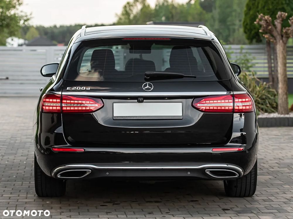 Mercedes-Benz Klasa E 200 d Avantgarde - 11