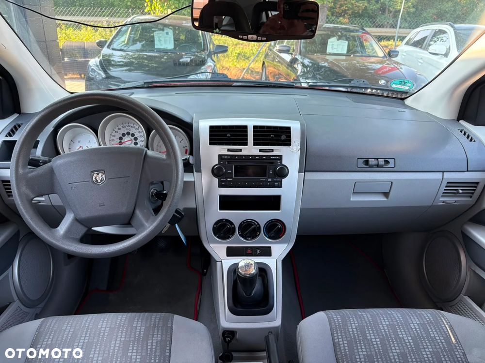 Dodge Caliber 1.8 S - 12