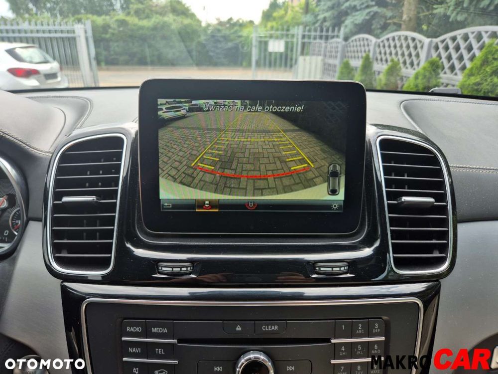 Mercedes-Benz GLE - 15