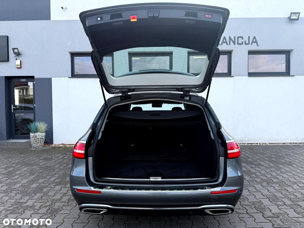Mercedes-Benz Klasa E 220 d 9G-TRONIC Avantgarde - 29