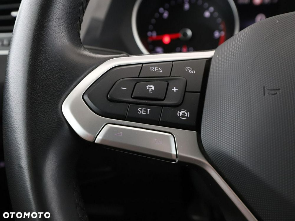 Volkswagen Tiguan 2.0 TDI Life DSG - 32