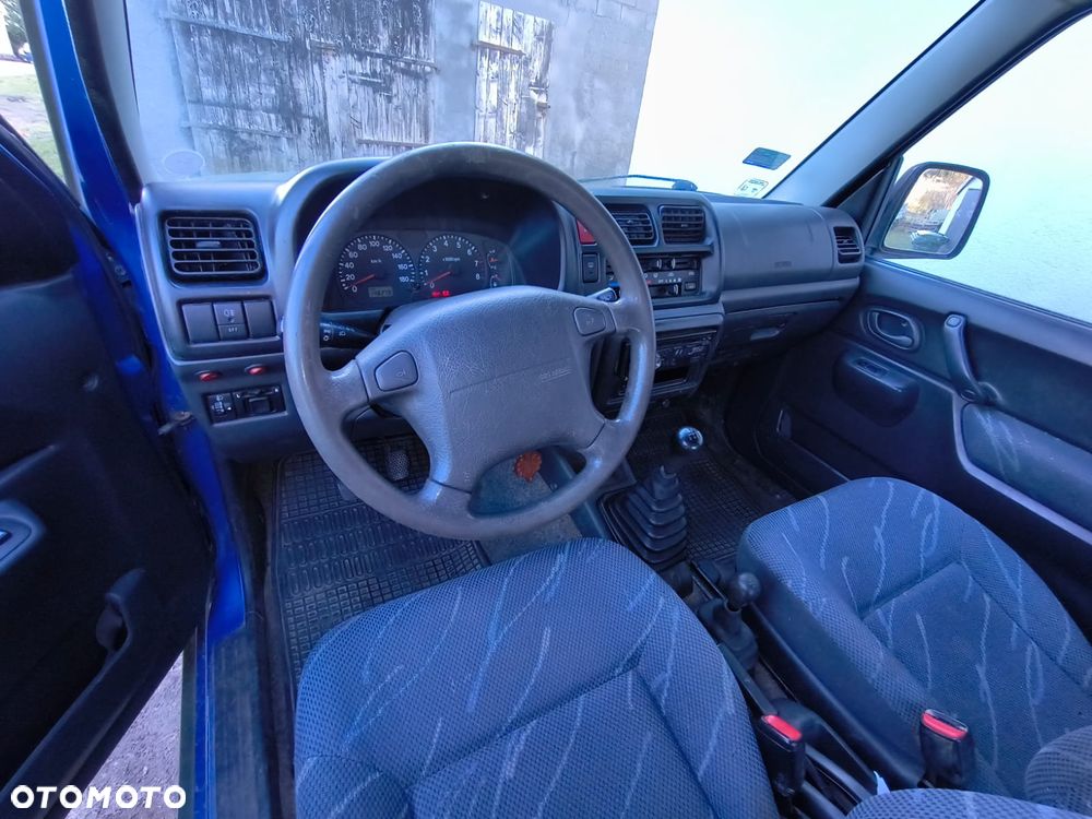 Suzuki Jimny 1.3 - 7