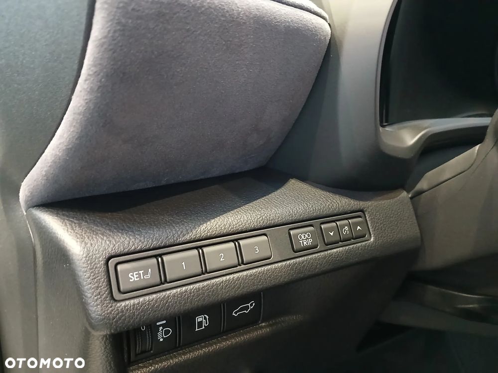 Lexus LBX 1.5 Hybrid Cool - 20