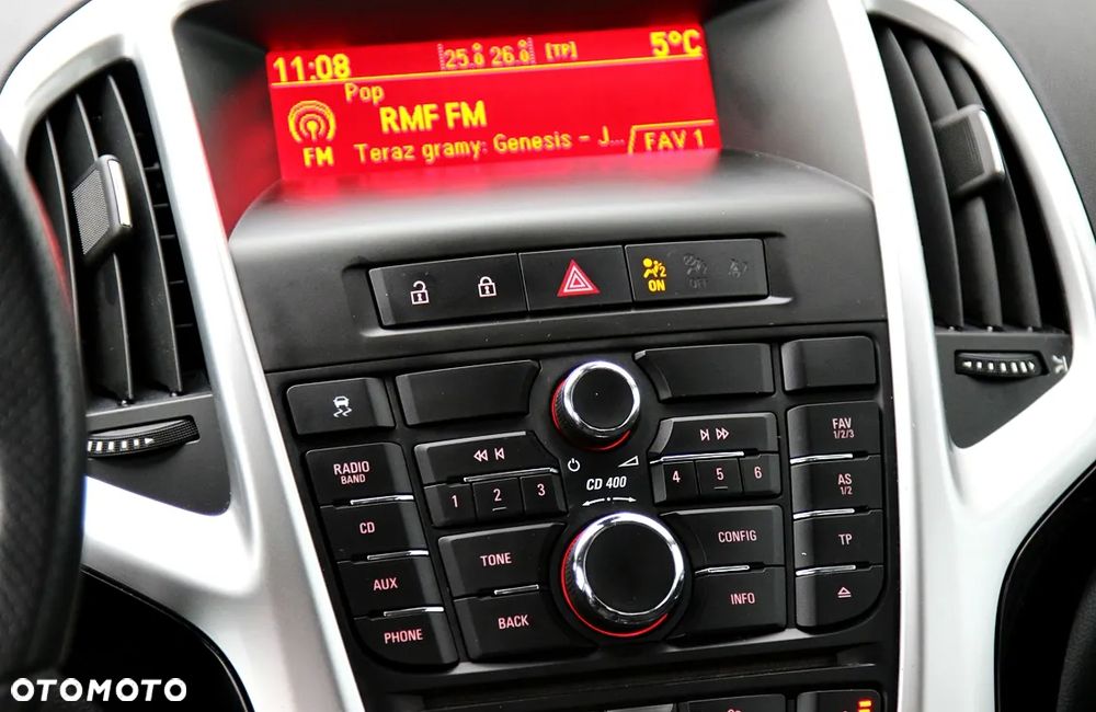 Opel Astra 1.4 T Enjoy - 24