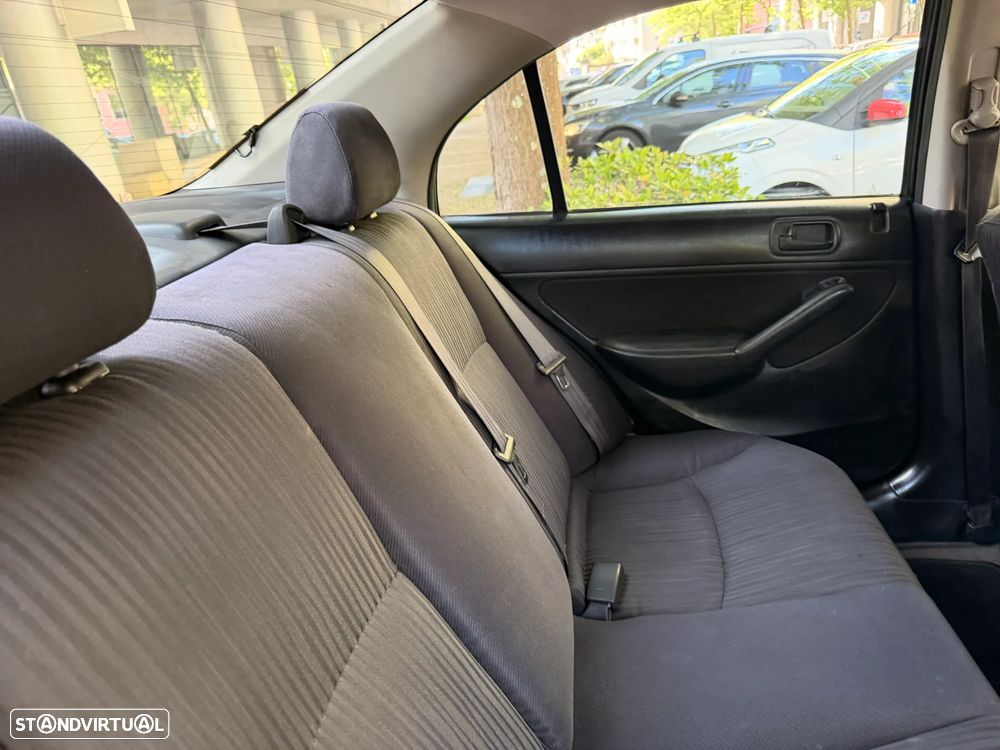 Honda Civic 1.6 LS - 22