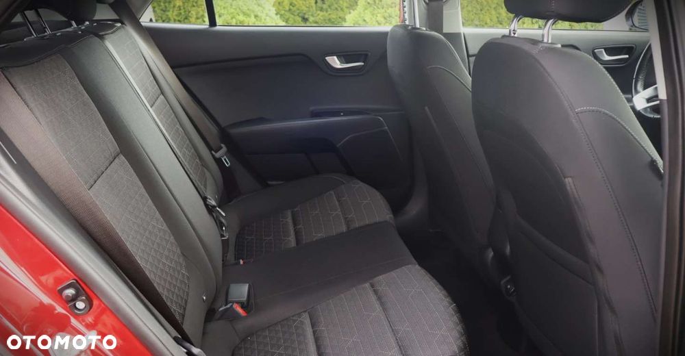 Kia Rio - 18