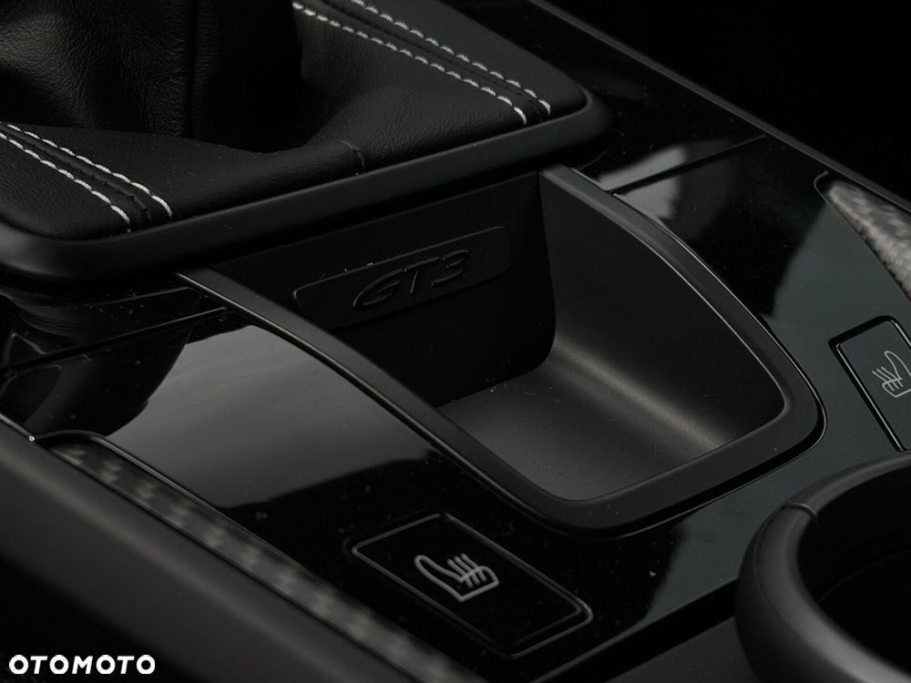 Porsche 911 - 26