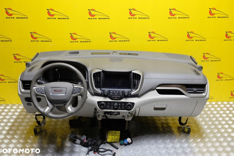 GMC TERRAIN 2018- KOKPIT DESKA ROZDZIELCZA AIRBAG - 2