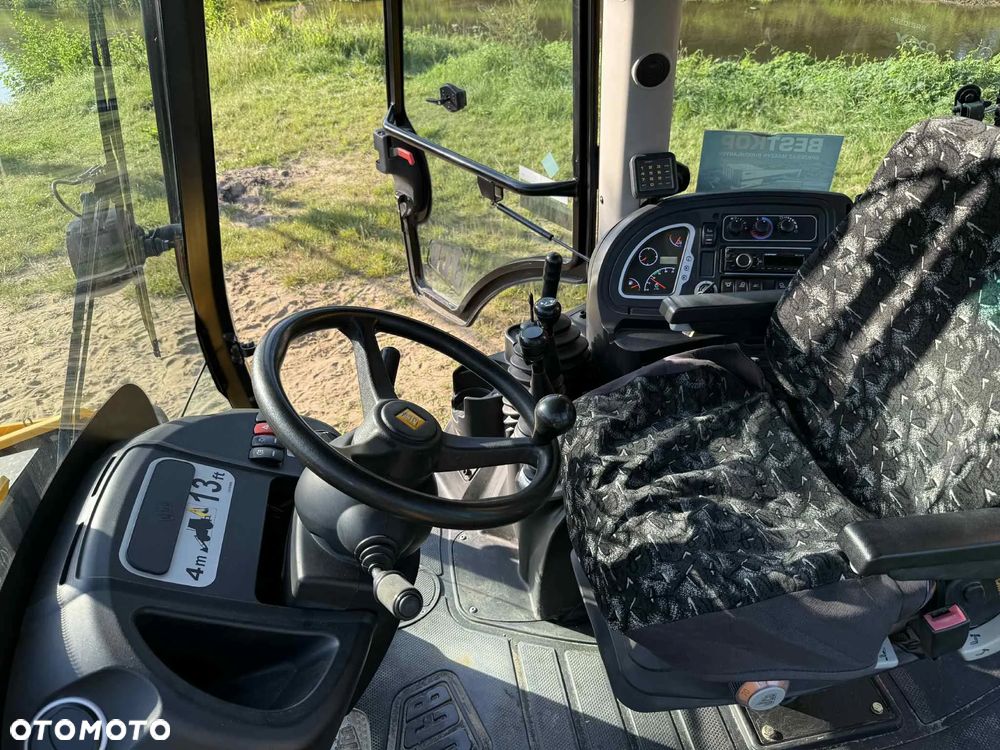 JCB 3cx - 5