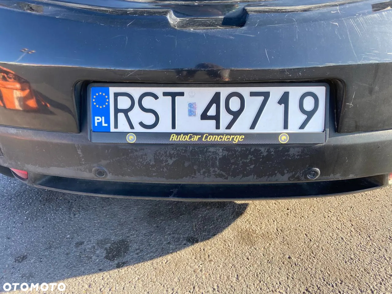 Renault Megane 2.0 16V Dynamique CVT - 9
