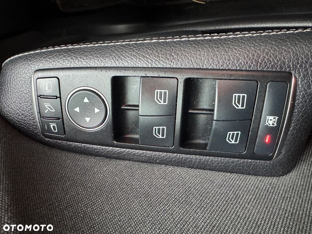 Mercedes-Benz Klasa B - 21