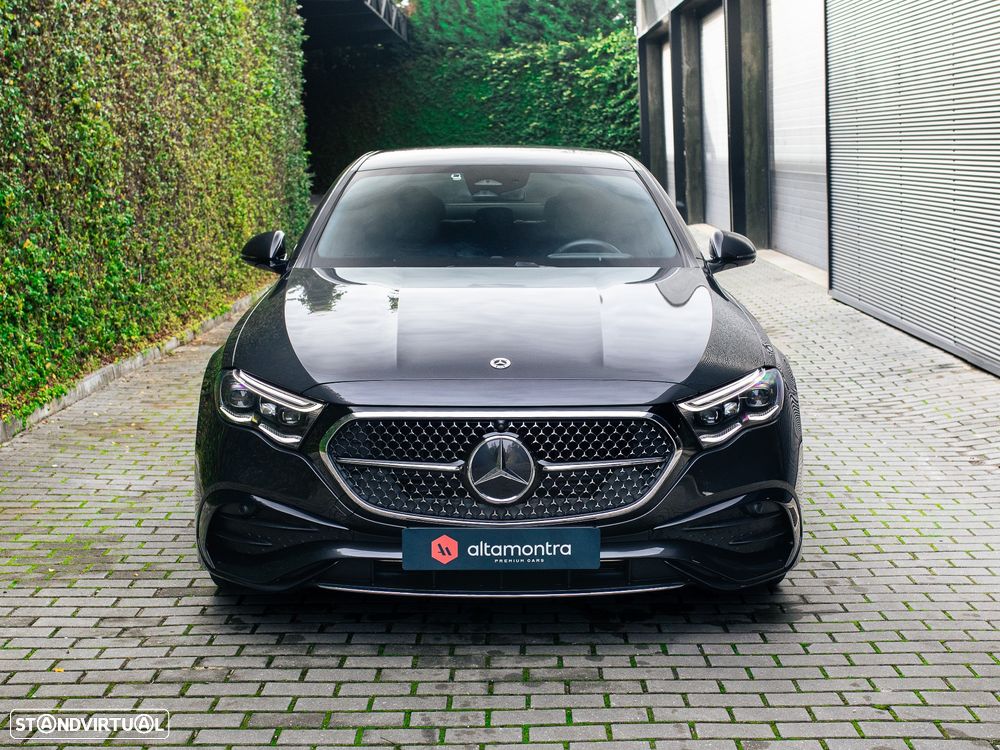 Mercedes-Benz E 300 de AMG Line - 3