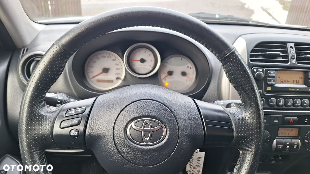 Toyota RAV4 2.0 D-4D Sol - 7