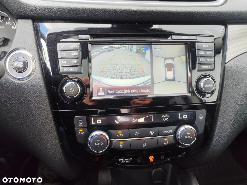 Nissan Qashqai 1.2 DIG-T N-Connecta EU6 - 13
