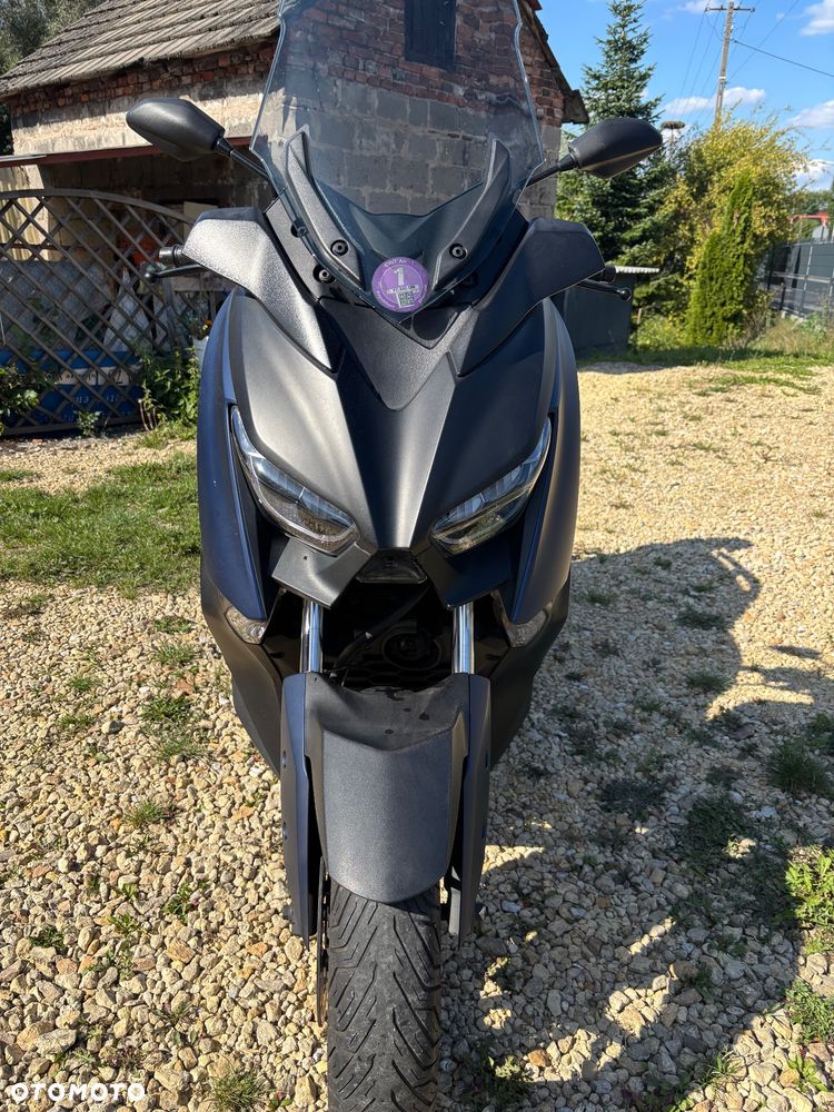 Yamaha X-max - 9