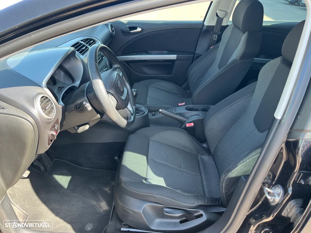 SEAT Leon 1.6 TDI Sport - 9
