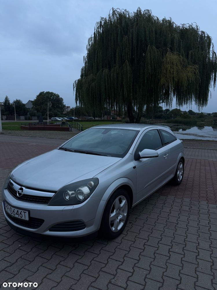 Opel Astra H 2007 photo 3