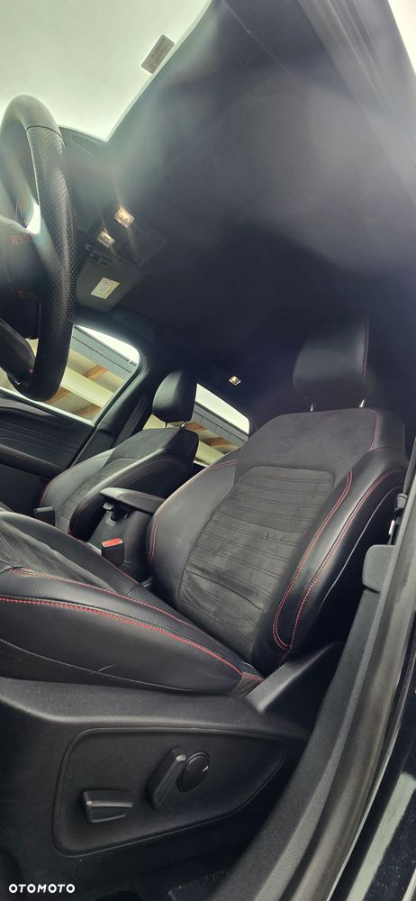 Ford Kuga 2.0 EcoBlue mHEV FWD ST-Line X - 14