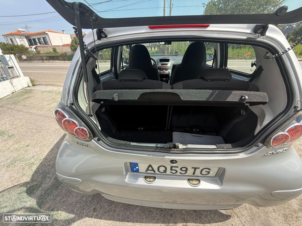Toyota Aygo - 14